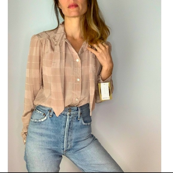 NWT Vintage Dead Stock Stripped Pussy Bow Beige Blouse - Picture 8 of 16